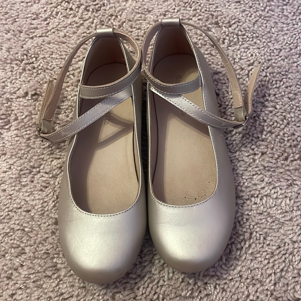 Elephantito gold shoes